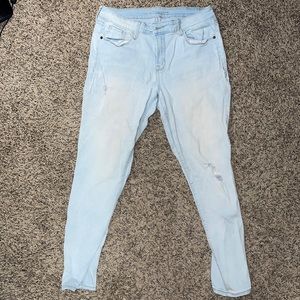 Ripped style Old Navy Rockstar Mid-rise jeans